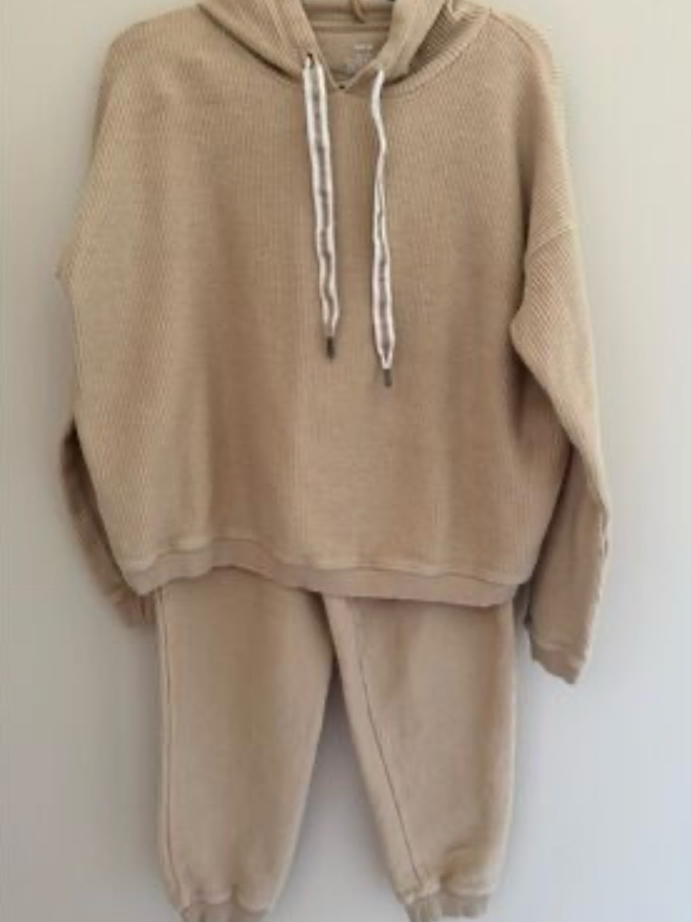 Aerie New Love Corded Ribbed
Cropped Pullover Hoodie & Pant Set Beige/Tan